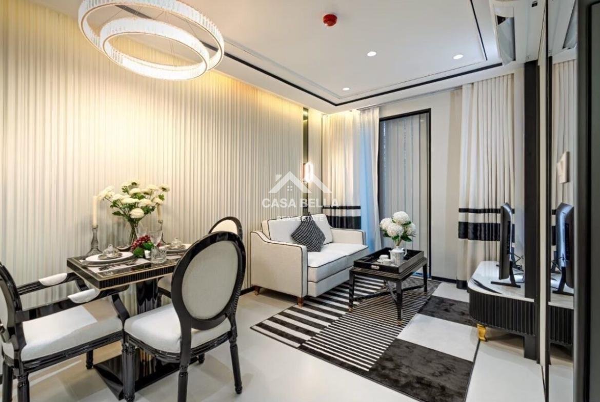 The embassy life – Jomtien