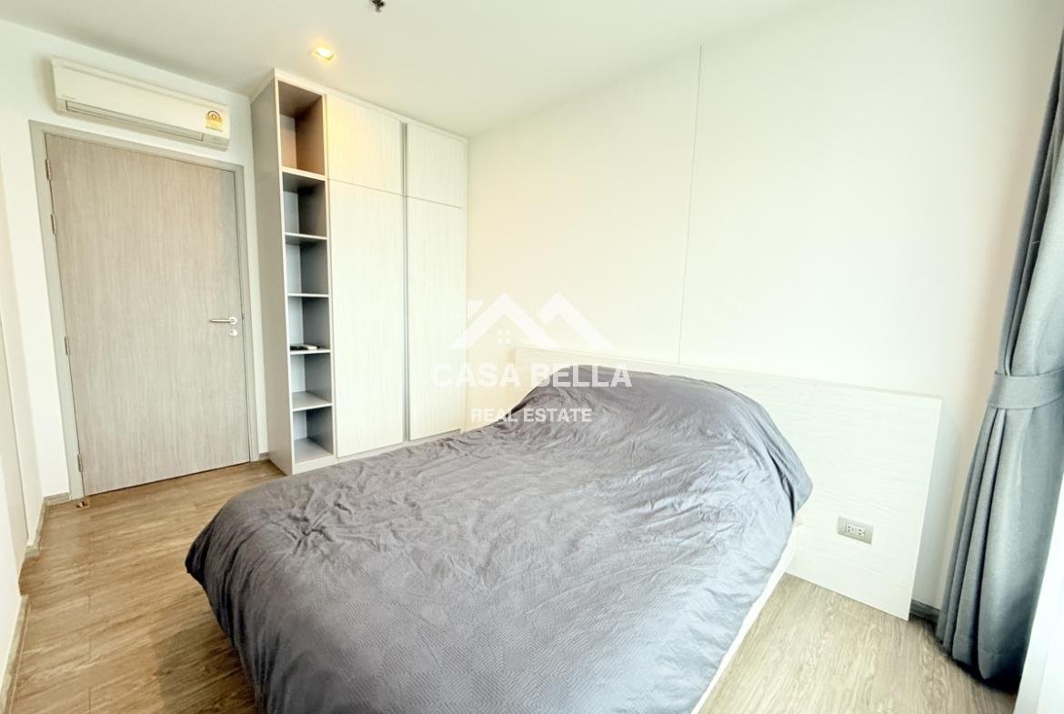 Aeras Beachfront Condo – Jomtien