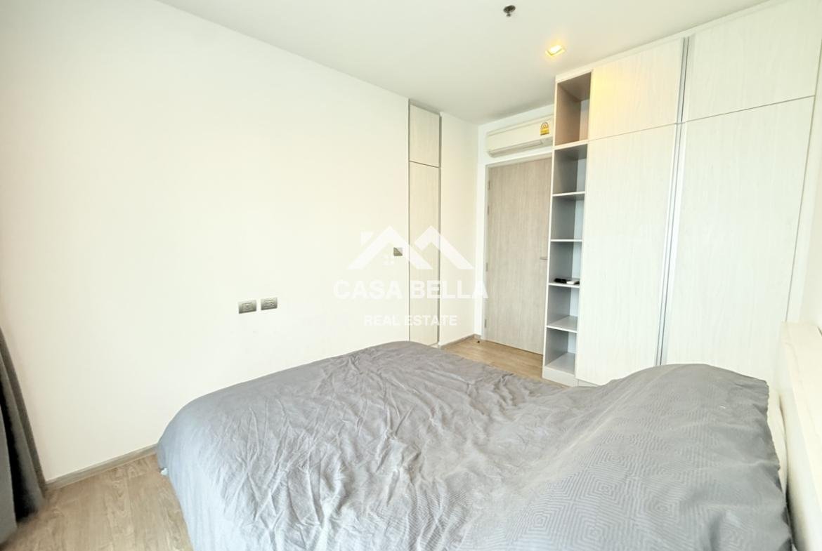 Aeras Beachfront Condo – Jomtien