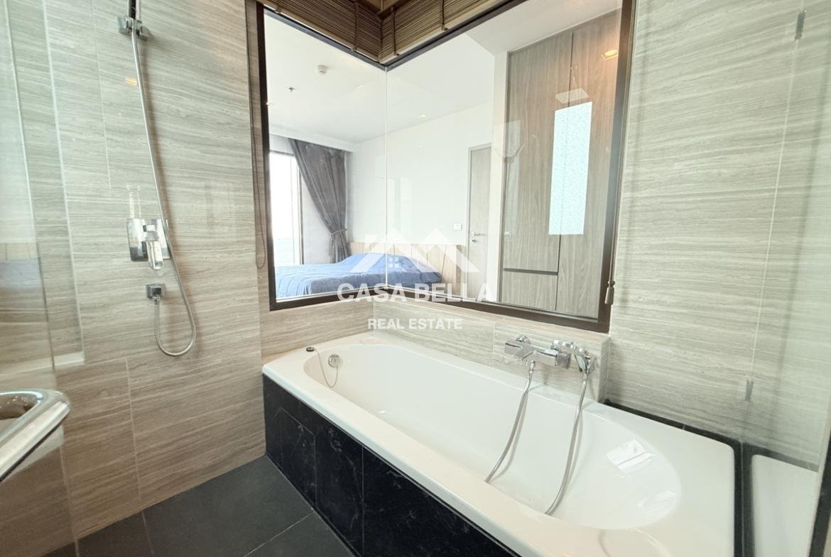 Aeras Beachfront Condo – Jomtien