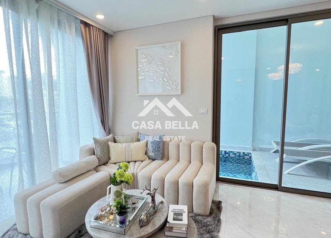 Copacabana Coral Reef – Jomtien