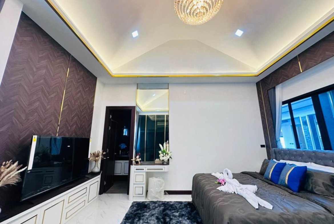 LUXURY MODERN POOL VILLA | Pong – Ang Map Prachan