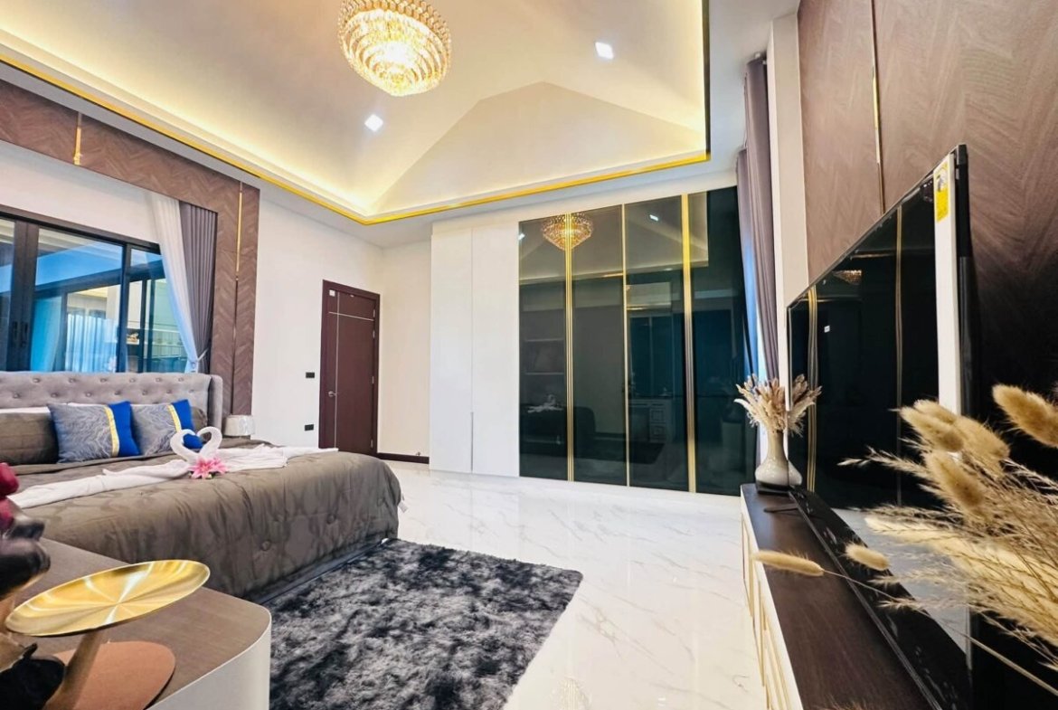 LUXURY MODERN POOL VILLA | Pong – Ang Map Prachan