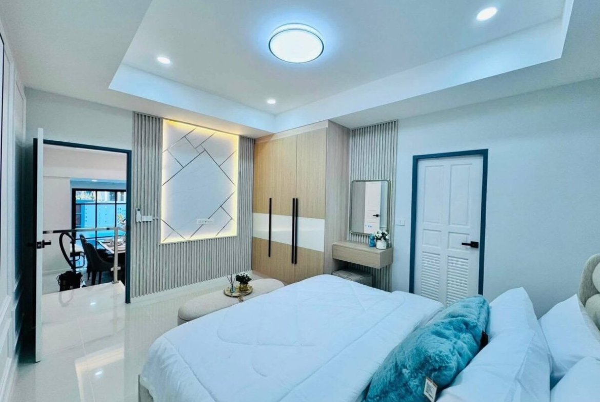 Areeya Villa – Ang Map Prachan