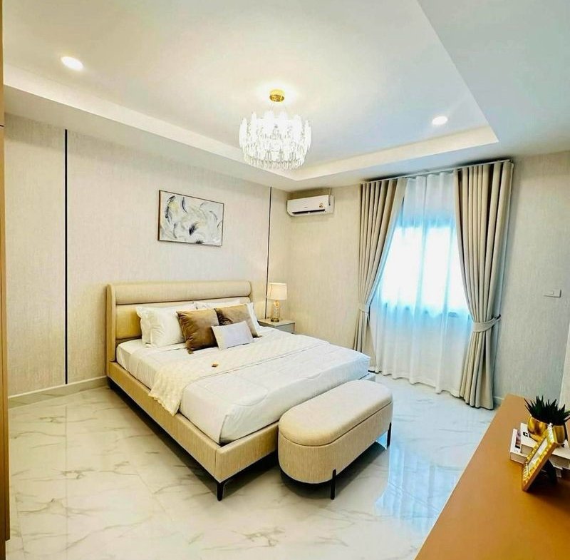 Greenville Village – Soi Siam Country