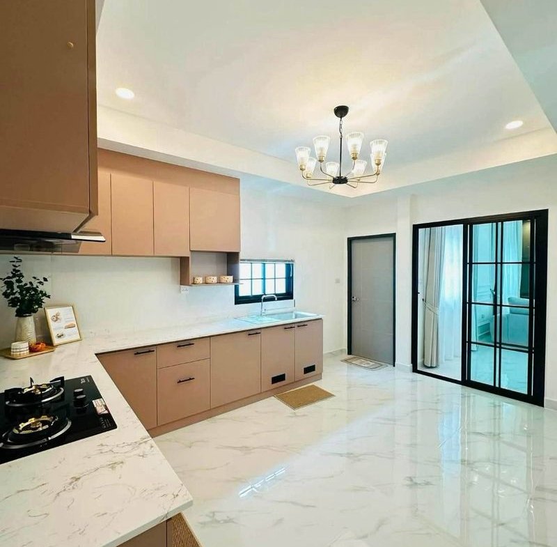 Greenville Village – Soi Siam Country