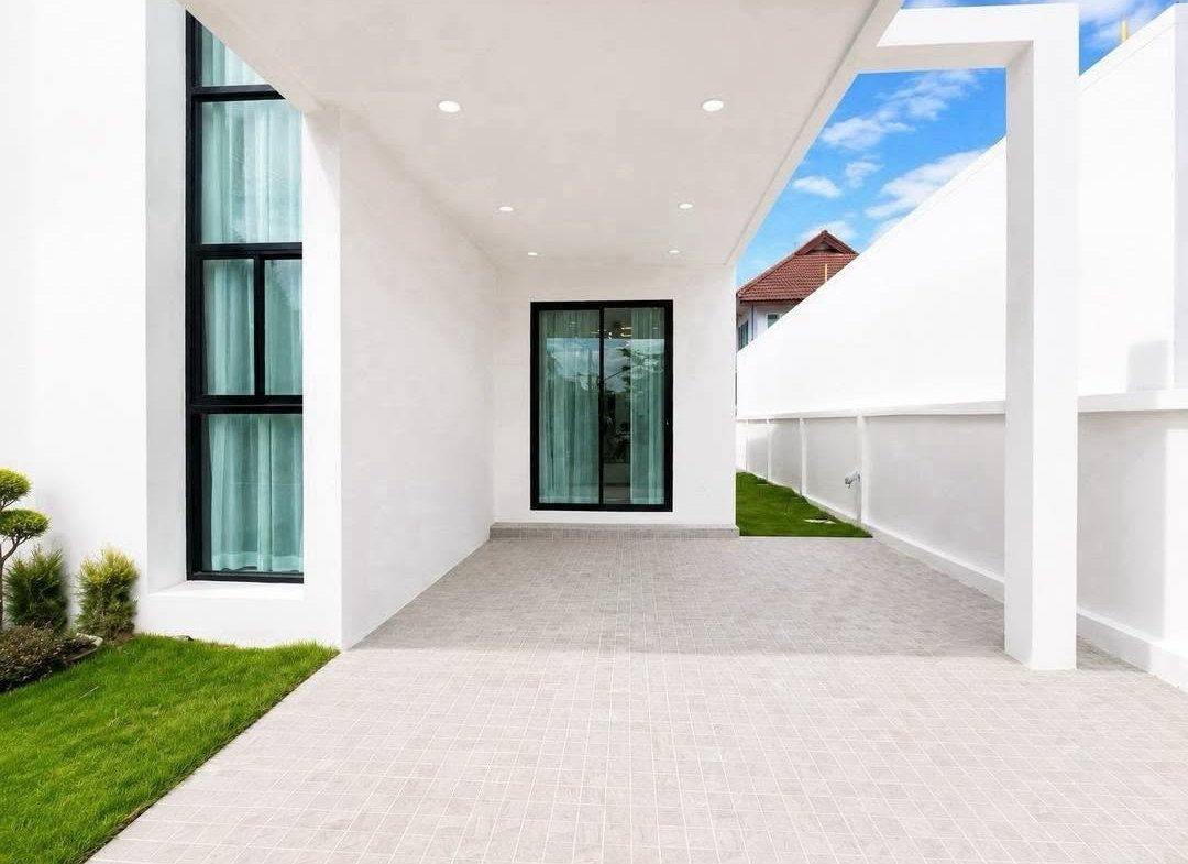 Avenue Prime RK 21 – Soi Siam Country